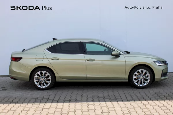 Škoda Superb L&K 2.0 TDI 110kw - foto 8