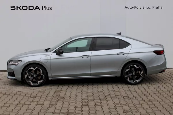 Škoda Superb Sportline 1,5 TSI PHEV - foto 4