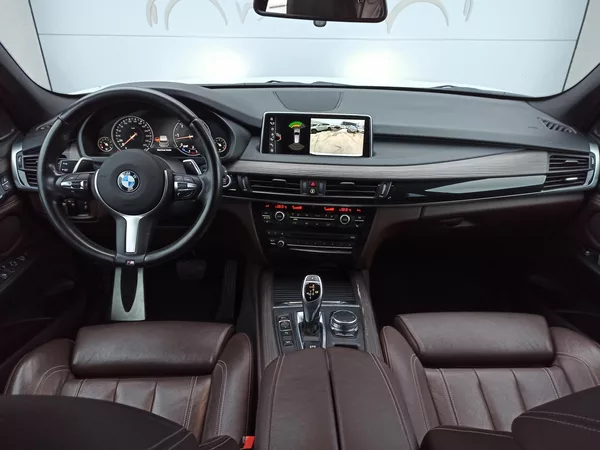 BMW X5 xDRIVE 30d 190kW ČR - foto 19