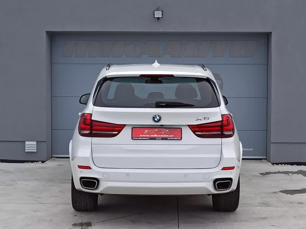 BMW X5 xDRIVE 30d 190kW ČR - foto 6