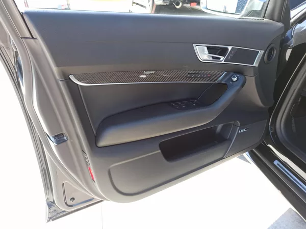 Audi RS 6 + 5.0 V10 426kW BLACK EDITION - foto 35