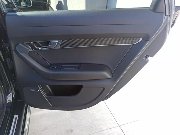 Audi RS 6 + 5.0 V10 426kW BLACK EDITION - foto 37