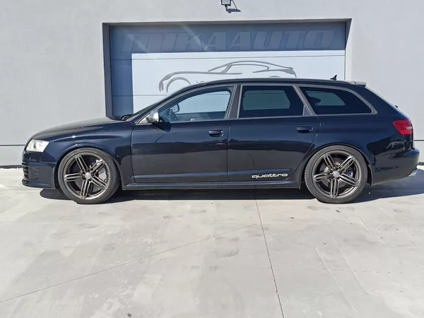 Audi RS 6 + 5.0 V10 426kW BLACK EDITION - foto 7