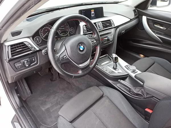 BMW Řada 3 320D XDRIVE SPORT A/T - foto 10