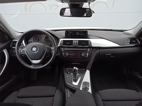 BMW Řada 3 320D XDRIVE SPORT A/T - foto 12