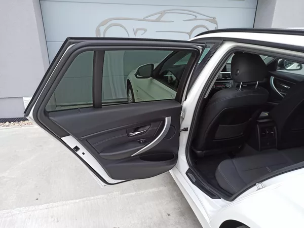 BMW Řada 3 320D XDRIVE SPORT A/T - foto 4