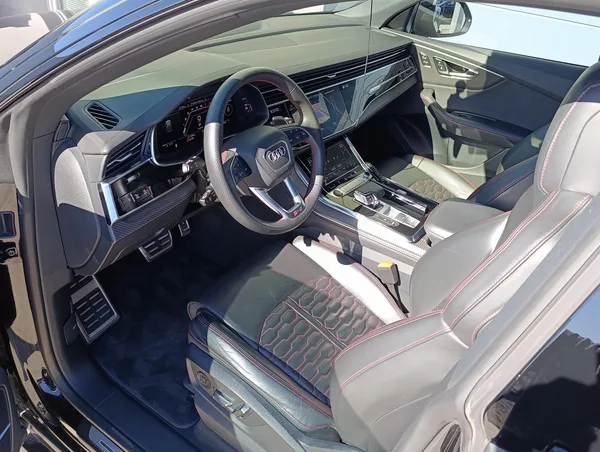 Audi RS Q8 4.0TFSI 441kW QUATTRO ČR DPH - foto 16