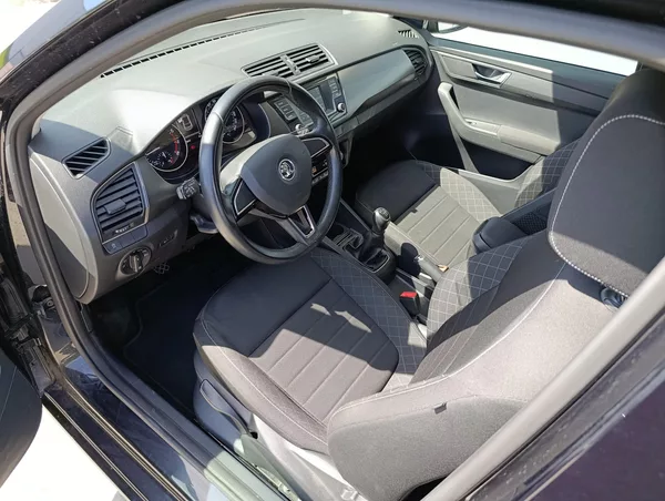 Škoda Fabia 1.2TSI 66kW STYLE ČR - foto 10