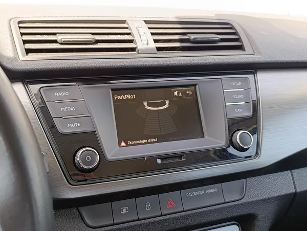 Škoda Fabia 1.2TSI 66kW STYLE ČR - foto 21