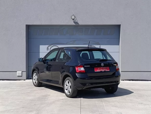 Škoda Fabia 1.2TSI 66kW STYLE ČR - foto 7