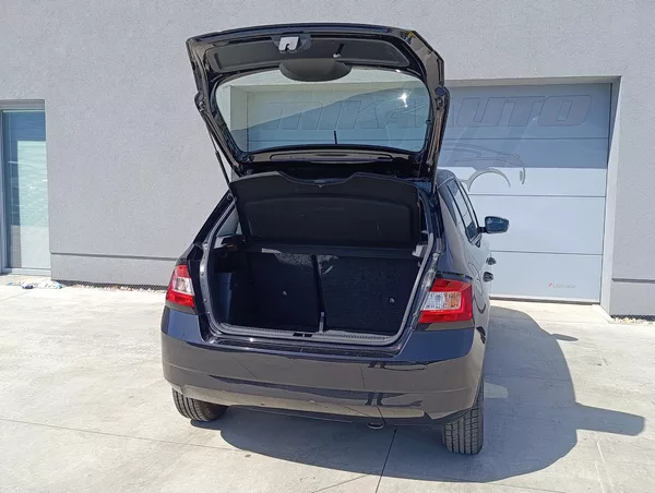 Škoda Fabia 1.2TSI 66kW STYLE ČR - foto 9
