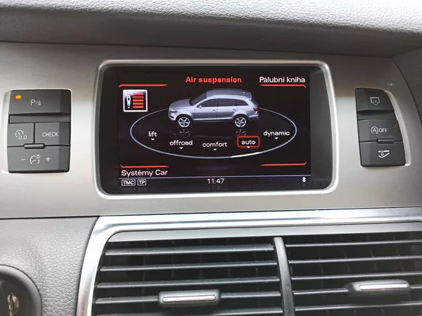 Audi Q7 3.0 TDi QUATTRO ČR SERVIS AUDI - foto 30