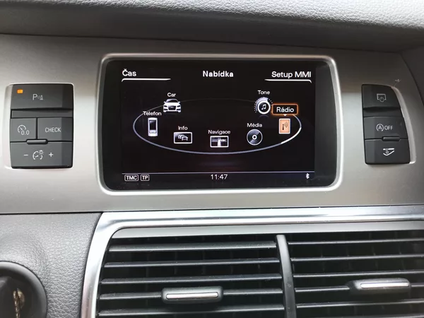 Audi Q7 3.0 TDi QUATTRO ČR SERVIS AUDI - foto 31