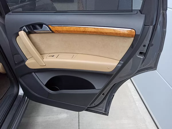 Audi Q7 3.0 TDi QUATTRO ČR SERVIS AUDI - foto 36