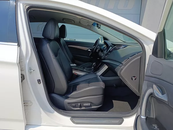 Hyundai i40 1.7CRDi 100kW ČR - foto 17