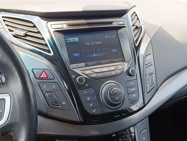 Hyundai i40 1.7CRDi 100kW ČR - foto 23