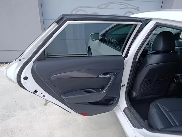 Hyundai i40 1.7CRDi 100kW ČR - foto 28