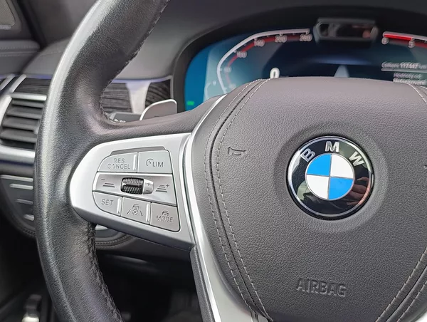 BMW Řada 7 740d xDRIVE DPH - foto 37