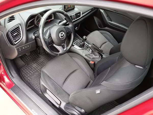 Mazda 3 2.2D 110kW SKYACTIV - foto 10