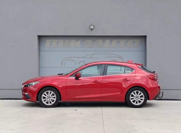 Mazda 3 2.2D 110kW SKYACTIV - foto 8