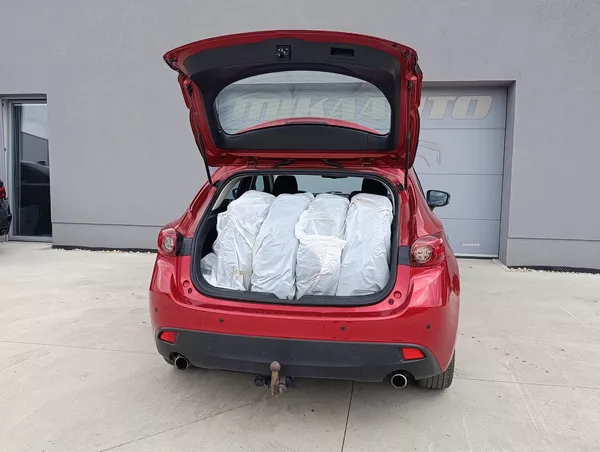 Mazda 3 2.2D 110kW SKYACTIV - foto 9