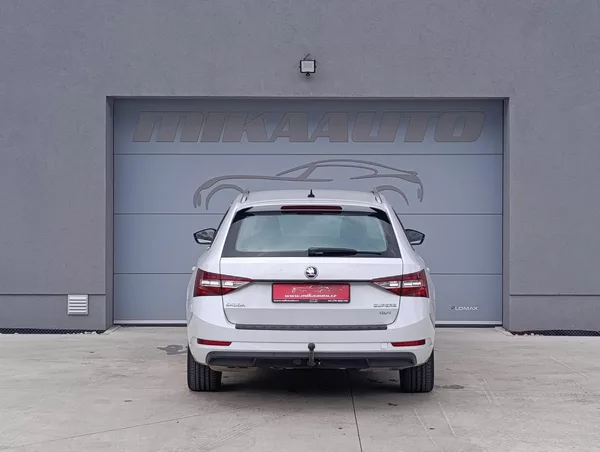 Škoda Superb 2.0TDI 140kW DSG 4X4 STYLE+ - foto 6