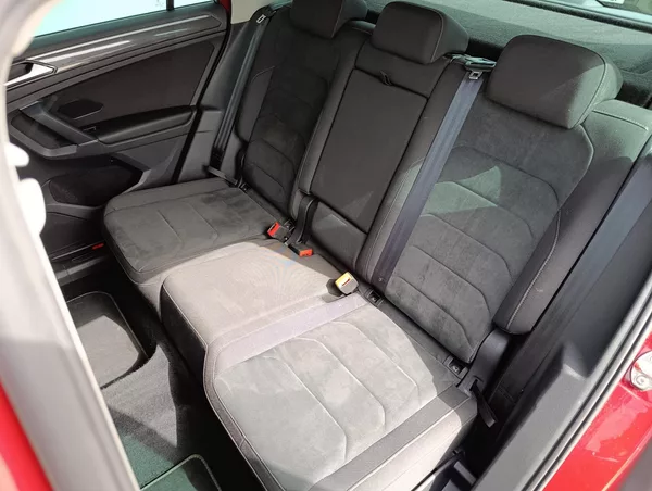 Volkswagen Tiguan 2.0TSI 162kW 4M HIGHLINE ČR - foto 15