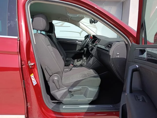Volkswagen Tiguan 2.0TSI 162kW 4M HIGHLINE ČR - foto 18