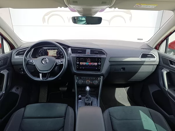 Volkswagen Tiguan 2.0TSI 162kW 4M HIGHLINE ČR - foto 21