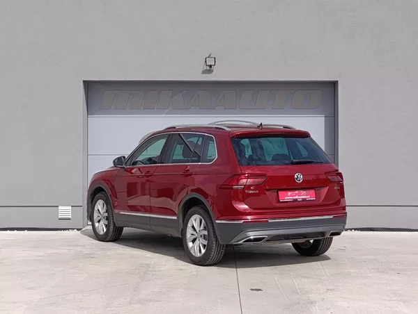 Volkswagen Tiguan 2.0TSI 162kW 4M HIGHLINE ČR - foto 7