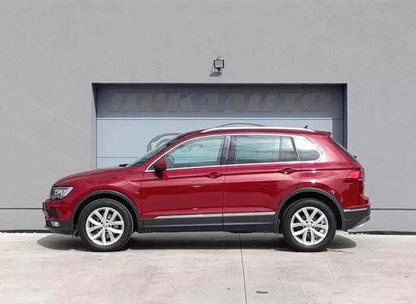 Volkswagen Tiguan 2.0TSI 162kW 4M HIGHLINE ČR - foto 8