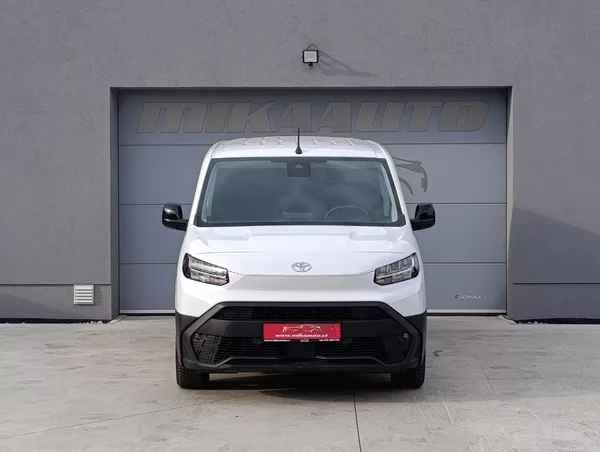 Toyota ProAce City City 1,5D 75kW L2 ČR,1.MAJITEL - foto 2
