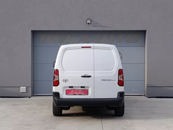 Toyota ProAce City City 1,5D 75kW L2 ČR,1.MAJITEL - foto 7