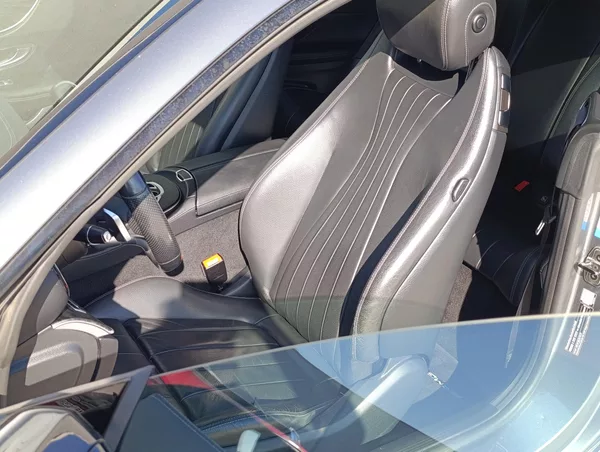 Mercedes-Benz Třídy E 220d 143kW AMG COUPÉ DPH - foto 13