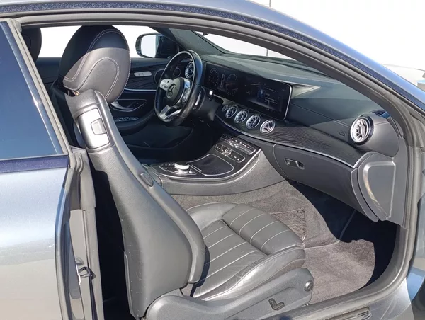 Mercedes-Benz Třídy E 220d 143kW AMG COUPÉ DPH - foto 18
