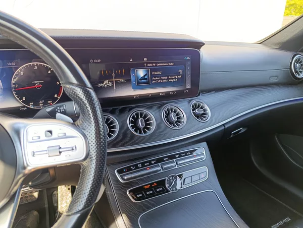 Mercedes-Benz Třídy E 220d 143kW AMG COUPÉ DPH - foto 22