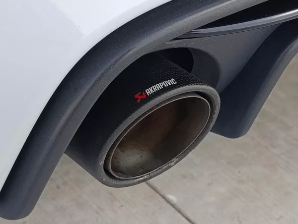 Fiat 500 ABARTH 121kW AKRAPOVIČ - foto 11