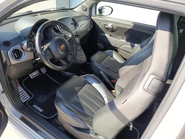 Fiat 500 ABARTH 121kW AKRAPOVIČ - foto 13