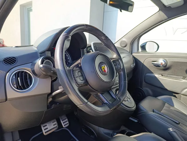 Fiat 500 ABARTH 121kW AKRAPOVIČ - foto 14