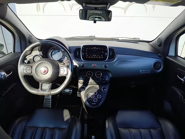 Fiat 500 ABARTH 121kW AKRAPOVIČ - foto 21