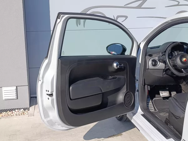 Fiat 500 ABARTH 121kW AKRAPOVIČ - foto 29