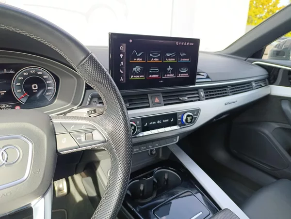 Audi A4 AVANT 40TDI QUATTRO S-LINE DPH - foto 25