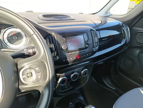 Fiat 500L 1.6JTD 77kW LIVING ČR - foto 21