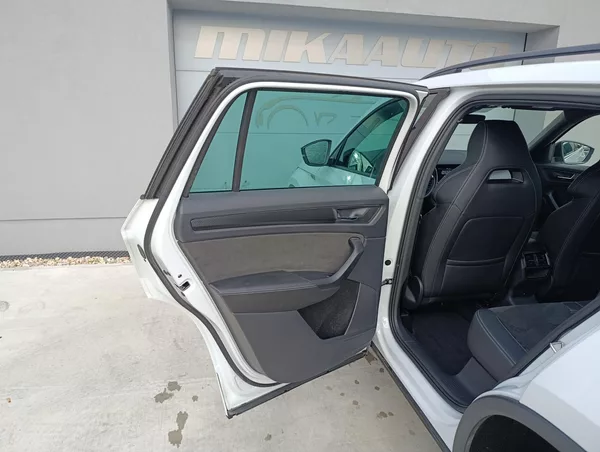 Škoda Kodiaq 2.0TDI 4X4 SPORTLINE 1.MAJ ČR - foto 30