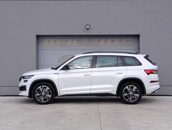 Škoda Kodiaq 2.0TDI 4X4 SPORTLINE 1.MAJ ČR - foto 8