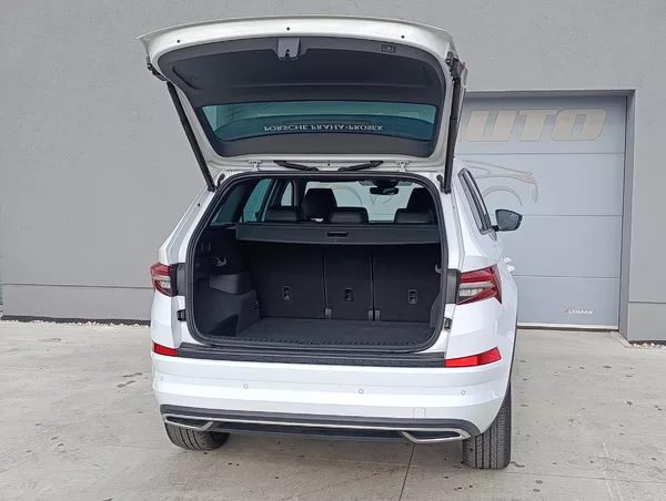 Škoda Kodiaq 2.0TDI 4X4 SPORTLINE 1.MAJ ČR - foto 9