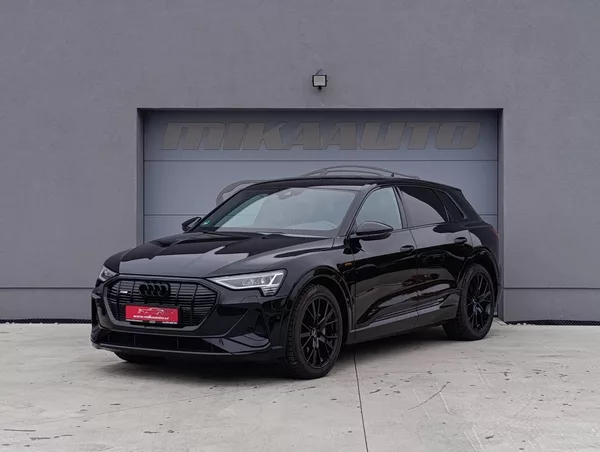 Audi e-tron 55 300kW QUATTRO S-LINE