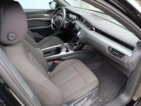 Audi e-tron 55 300kW QUATTRO S-LINE - foto 20