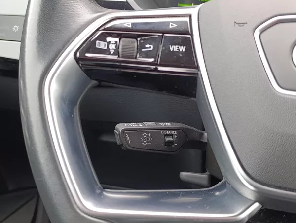 Audi e-tron 55 300kW QUATTRO S-LINE - foto 24