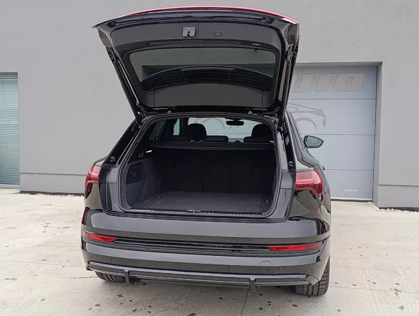 Audi e-tron 55 300kW QUATTRO S-LINE - foto 9